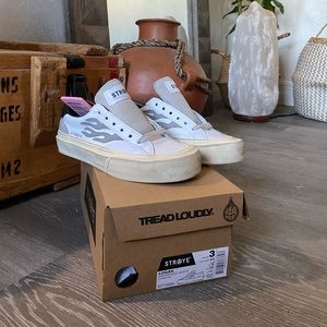 STRAYE Logan distressed white